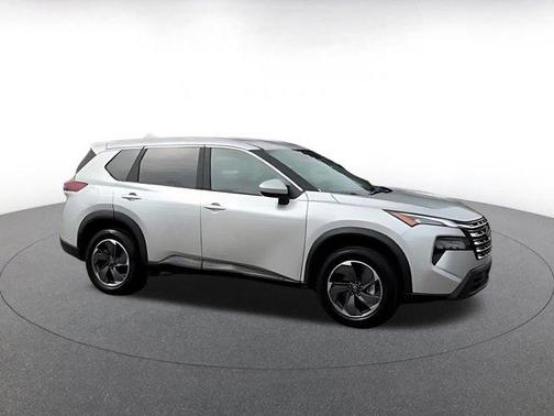 Brilliant Silver Metallic 2025 Nissan Rogue SV
