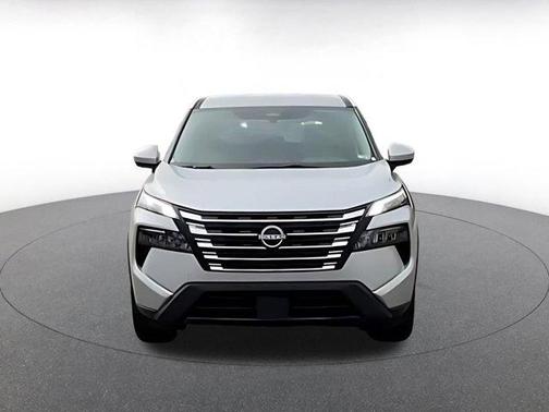 Brilliant Silver Metallic 2025 Nissan Rogue SV