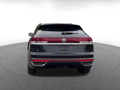2025 Volkswagen Atlas Cross Sport 2.0T SE w/Technology 4MOTION