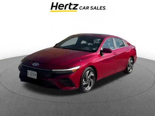 2025 Hyundai ELANTRA SEL