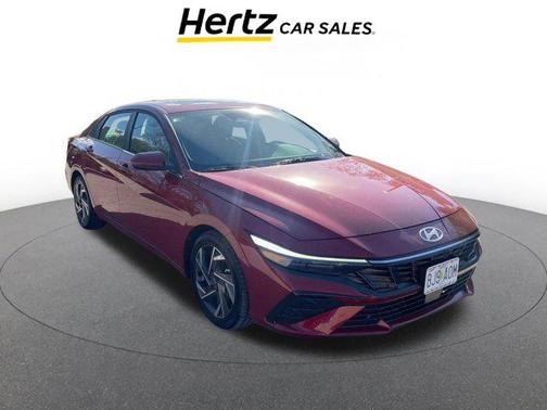 2025 Hyundai ELANTRA SEL