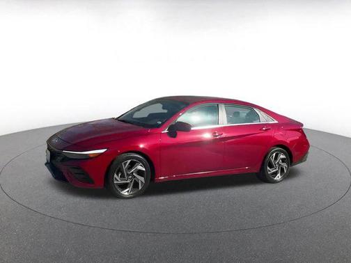 2025 Hyundai ELANTRA SEL