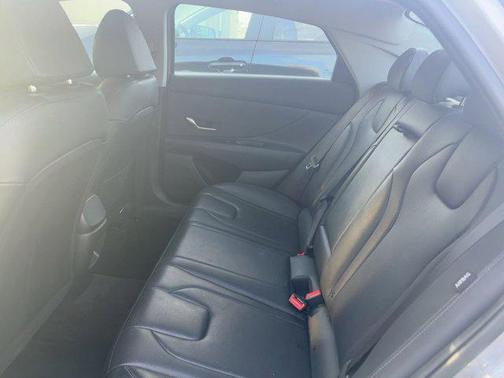 2025 Hyundai ELANTRA HEV Limited