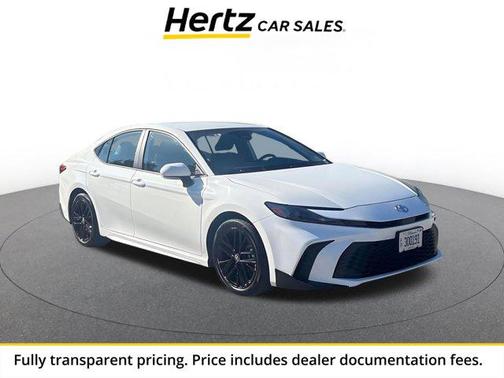 Ice Cap 2025 Toyota Camry SE