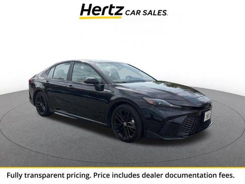 Black 2025 Toyota Camry SE