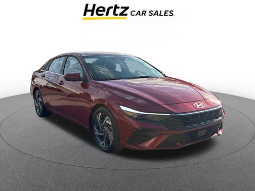 2025 Hyundai ELANTRA SEL