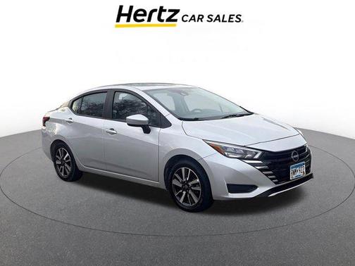 Brilliant Silver Metallic 2025 Nissan Versa 1.6 SV