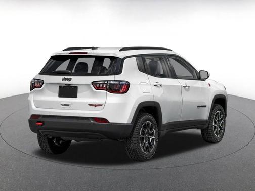 Bright White Clearcoat 2025 Jeep Compass Trailhawk