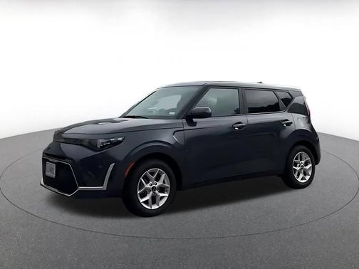 Gravity Gray 2025 Kia Soul LX