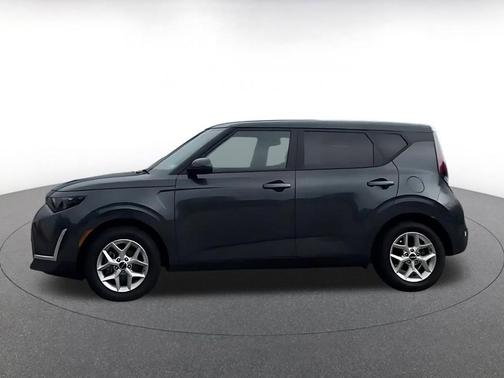 Gravity Gray 2025 Kia Soul LX