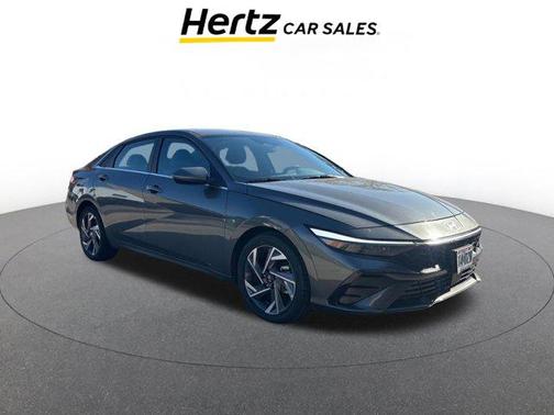 2025 Hyundai ELANTRA SEL