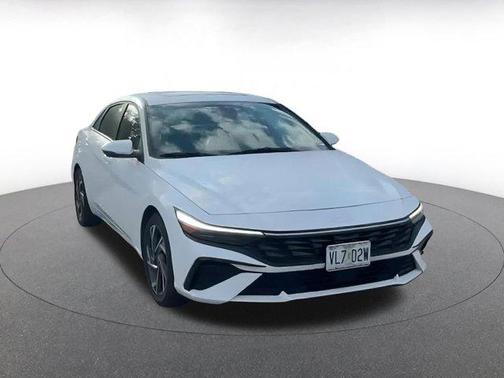 2025 Hyundai ELANTRA HEV Limited