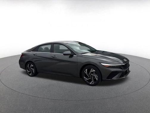 2025 Hyundai ELANTRA HEV Limited