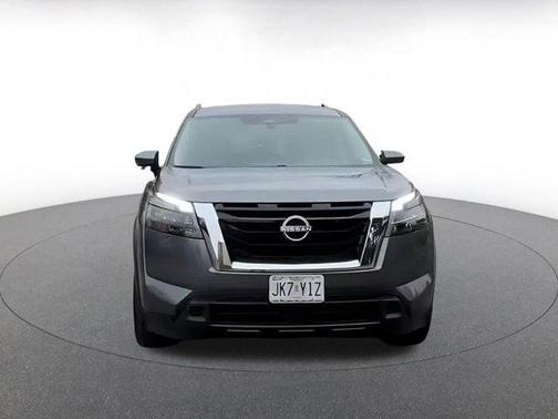 2025 Nissan Pathfinder SV FWD