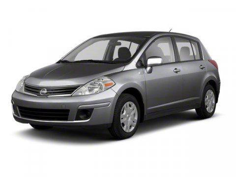2010 Nissan Versa 1.8 S