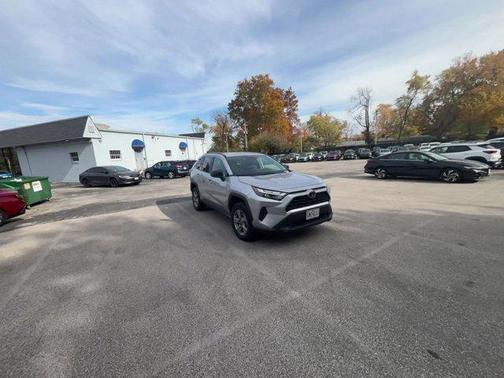 2025 Toyota RAV4 Hybrid LE