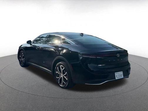 2024 Toyota Crown XLE