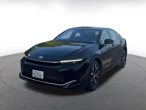 2024 Toyota Crown XLE