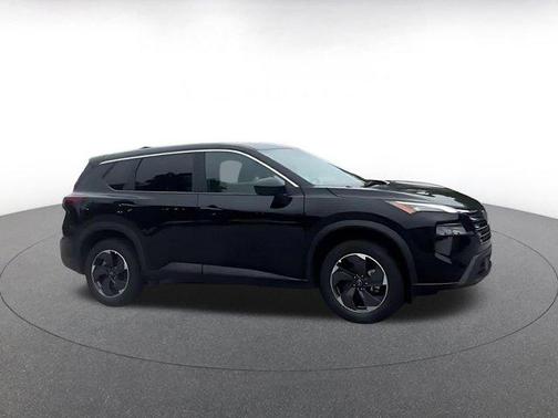 Super Black 2025 Nissan Rogue SV