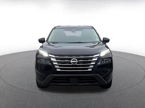 Super Black 2025 Nissan Rogue SV