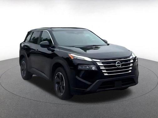Super Black 2025 Nissan Rogue SV