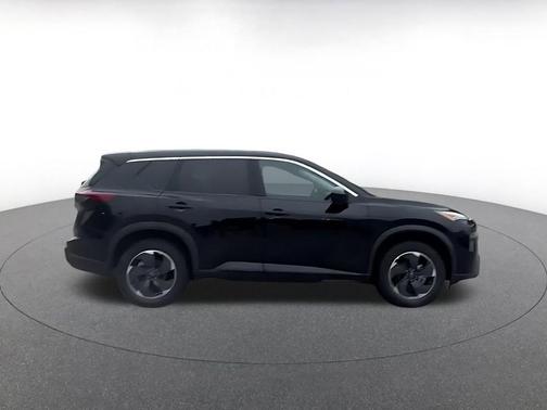 Super Black 2025 Nissan Rogue SV