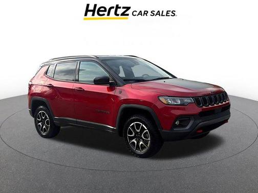 Red Hot Pearlcoat 2025 Jeep Compass Trailhawk