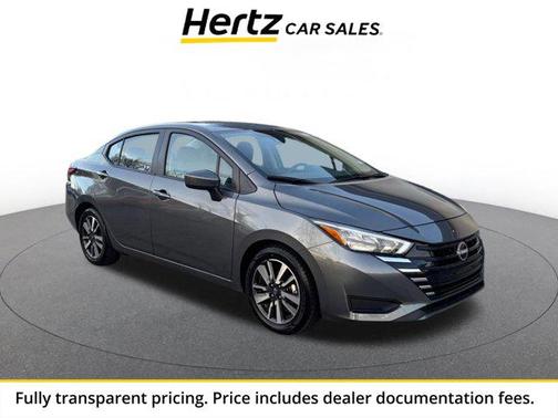 Gun Metallic 2025 Nissan Versa 1.6 SV