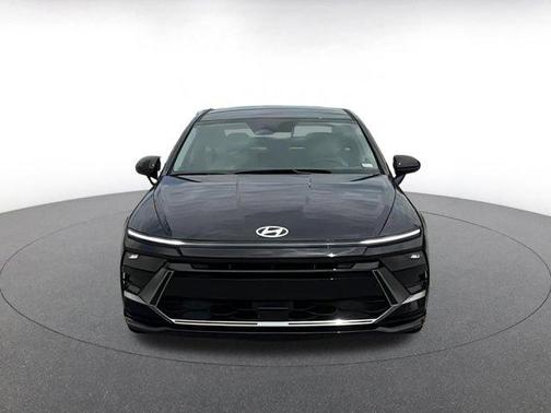2024 Hyundai SONATA Hybrid SE