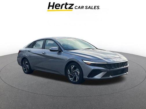 2025 Hyundai ELANTRA SEL