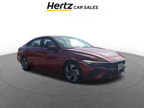 2025 Hyundai ELANTRA SEL