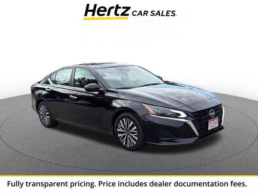 Super Black 2025 Nissan Altima SV FWD