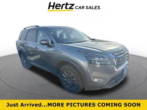 2025 Nissan Pathfinder SV FWD