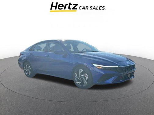2025 Hyundai ELANTRA SEL