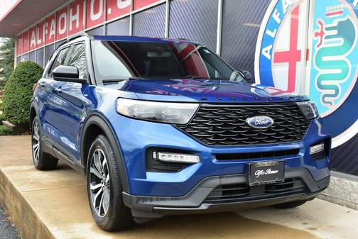 2022 Ford Explorer ST-Line