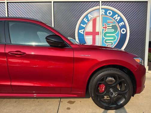 2022 Alfa Romeo Stelvio Ti