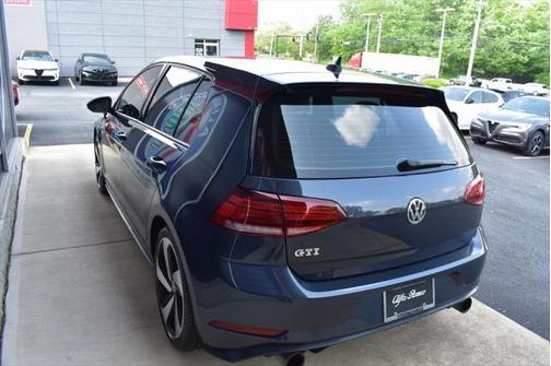 2018 Volkswagen Golf GTI 2.0T S 4-Door
