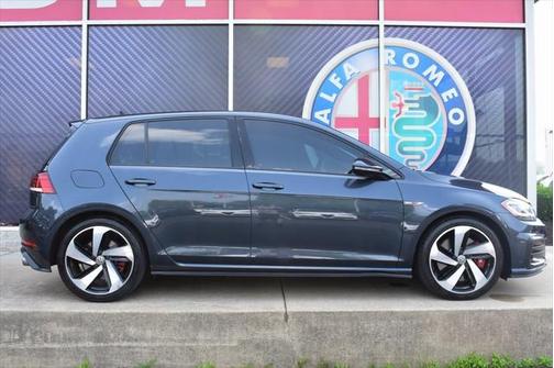 2018 Volkswagen Golf GTI 2.0T S 4-Door