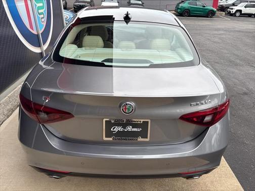 2021 Alfa Romeo Giulia Ti