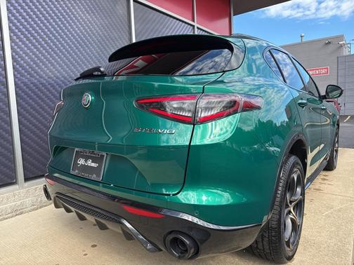 2025 Alfa Romeo Stelvio Sprint AWD