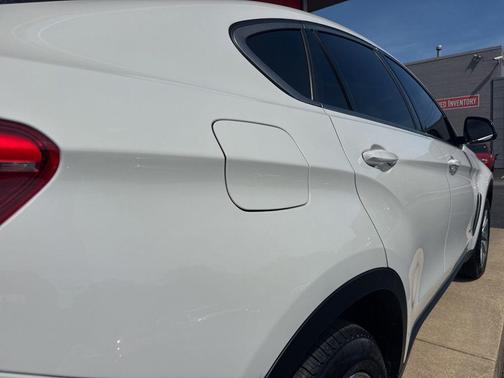 Alpine White 2019 BMW X6 xDrive35i