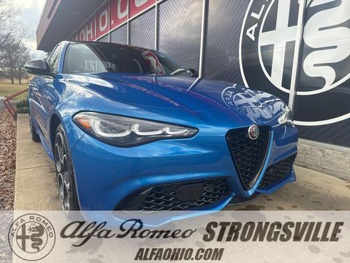 Misano Blue Metallic 2026 Alfa Romeo Giulia Base