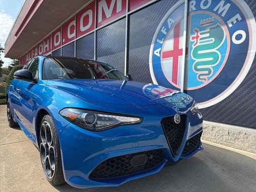 2022 Alfa Romeo Giulia Veloce