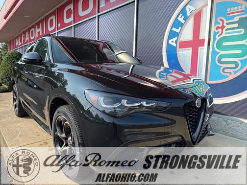 2025 Alfa Romeo Stelvio Sprint AWD