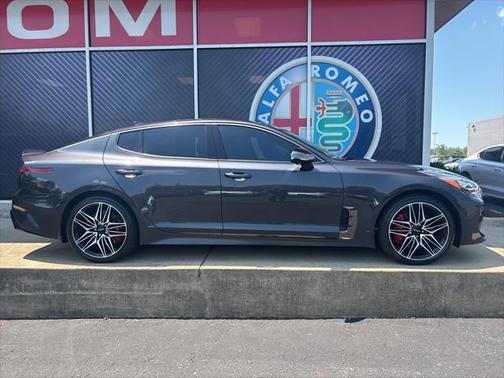 2023 Kia Stinger GT2