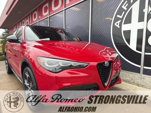 2025 Alfa Romeo Stelvio Sprint AWD