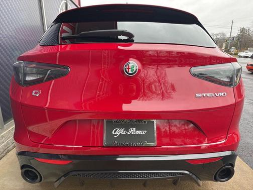 2025 Alfa Romeo Stelvio Sprint AWD