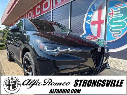 2025 Alfa Romeo Stelvio Sprint AWD