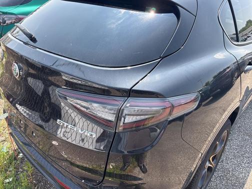 2025 Alfa Romeo Stelvio Sprint AWD