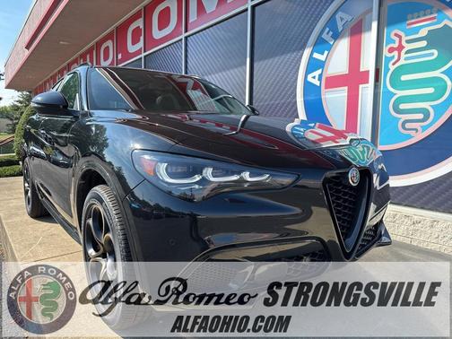 2025 Alfa Romeo Stelvio Sprint AWD